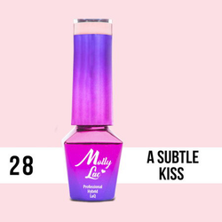 28. MOLLY LAC gél lak - A SUBTLE KISS  5ML